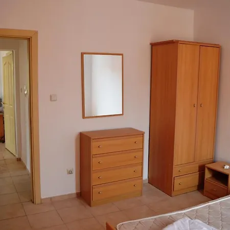 Apartment 58